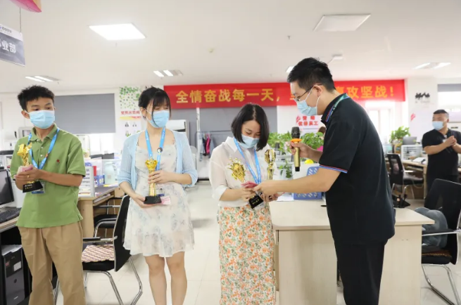 激情時刻！榮耀時刻！