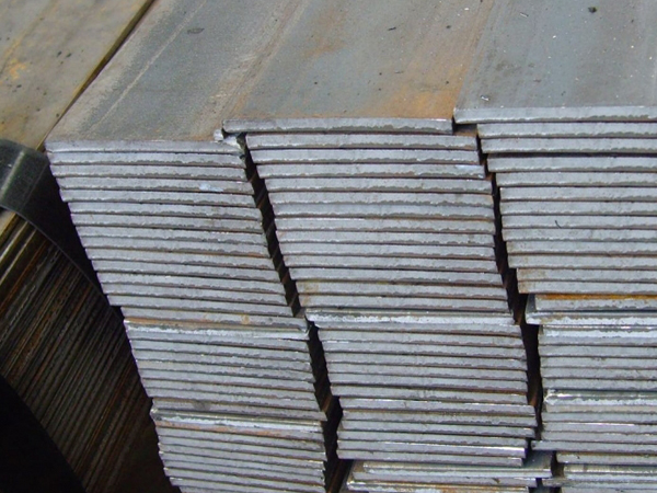 扁鋼與球扁鋼的區(qū)別有哪些? 扁鋼與球扁鋼的區(qū)別有哪些?